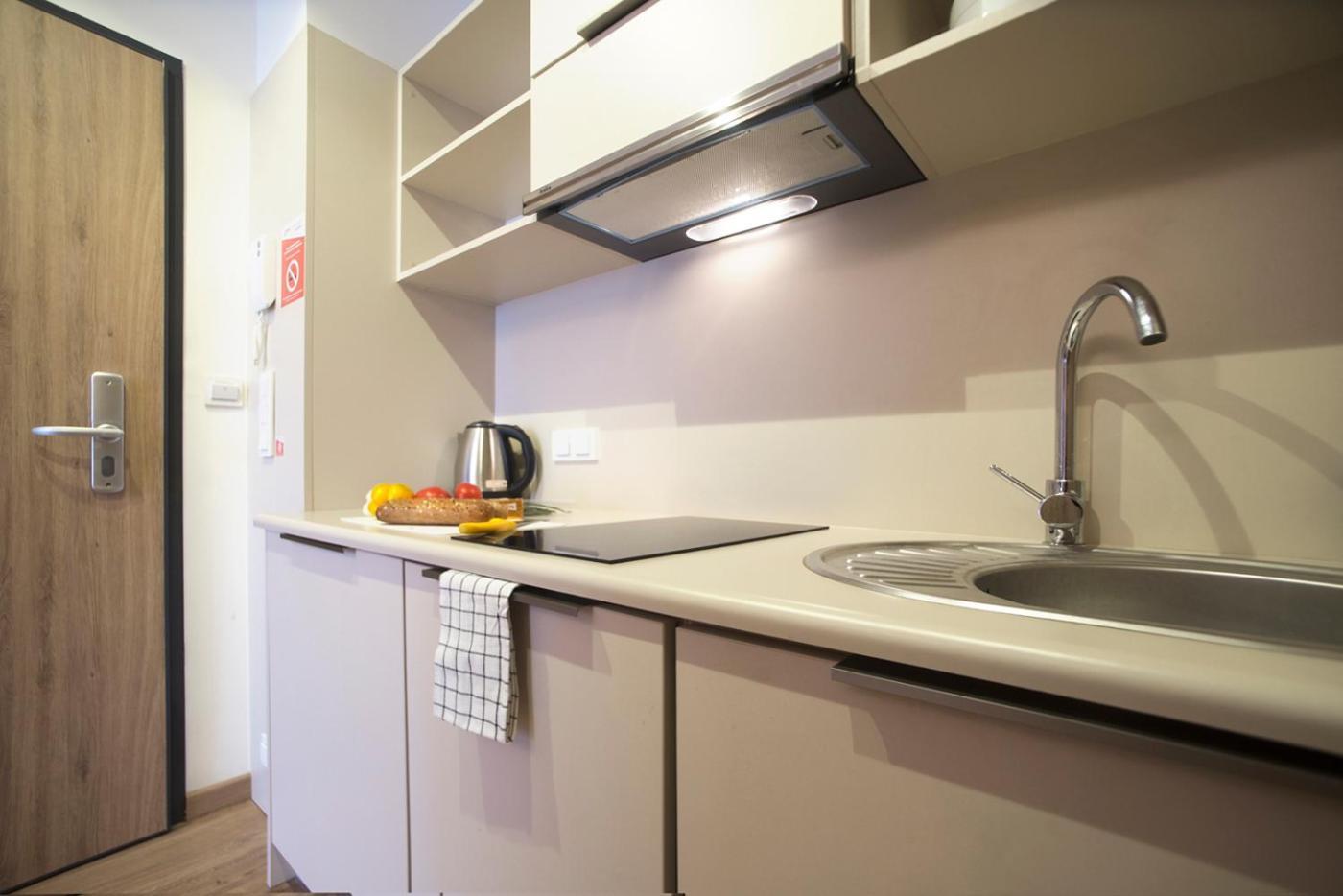 Wolska Serviced Apartments Βαρσοβία Δωμάτιο φωτογραφία